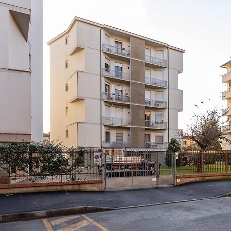 Pisa Quiet And Bright Flats With Balcony Leilighet Eksteriør bilde