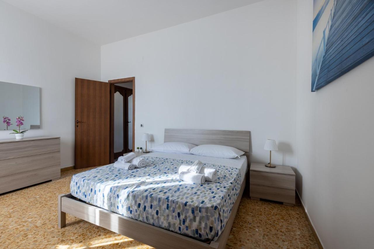 Pisa Quiet And Bright Flats With Balcony Leilighet Eksteriør bilde