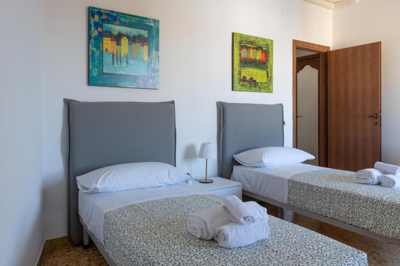 Pisa Quiet And Bright Flats With Balcony Leilighet Eksteriør bilde